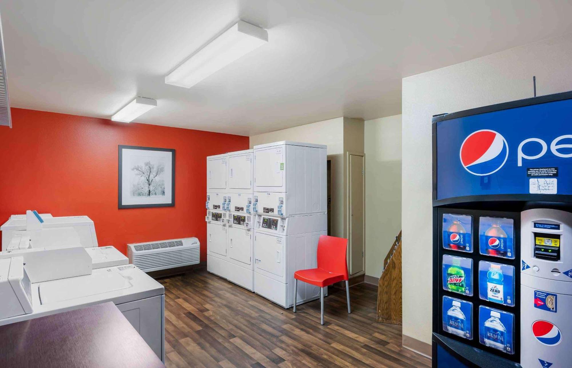 Extended Stay America Suites - Santa Barbara - Calle Real Goleta Exterior photo