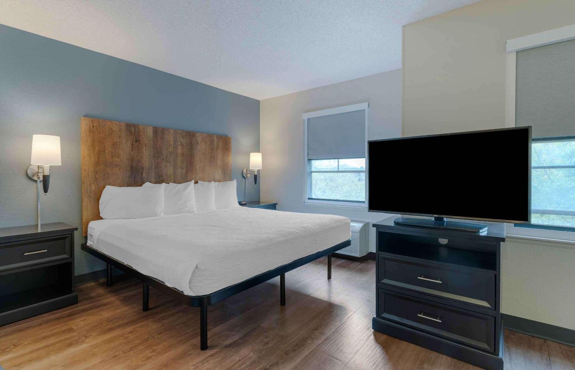 Extended Stay America Suites - Santa Barbara - Calle Real Goleta Exterior photo