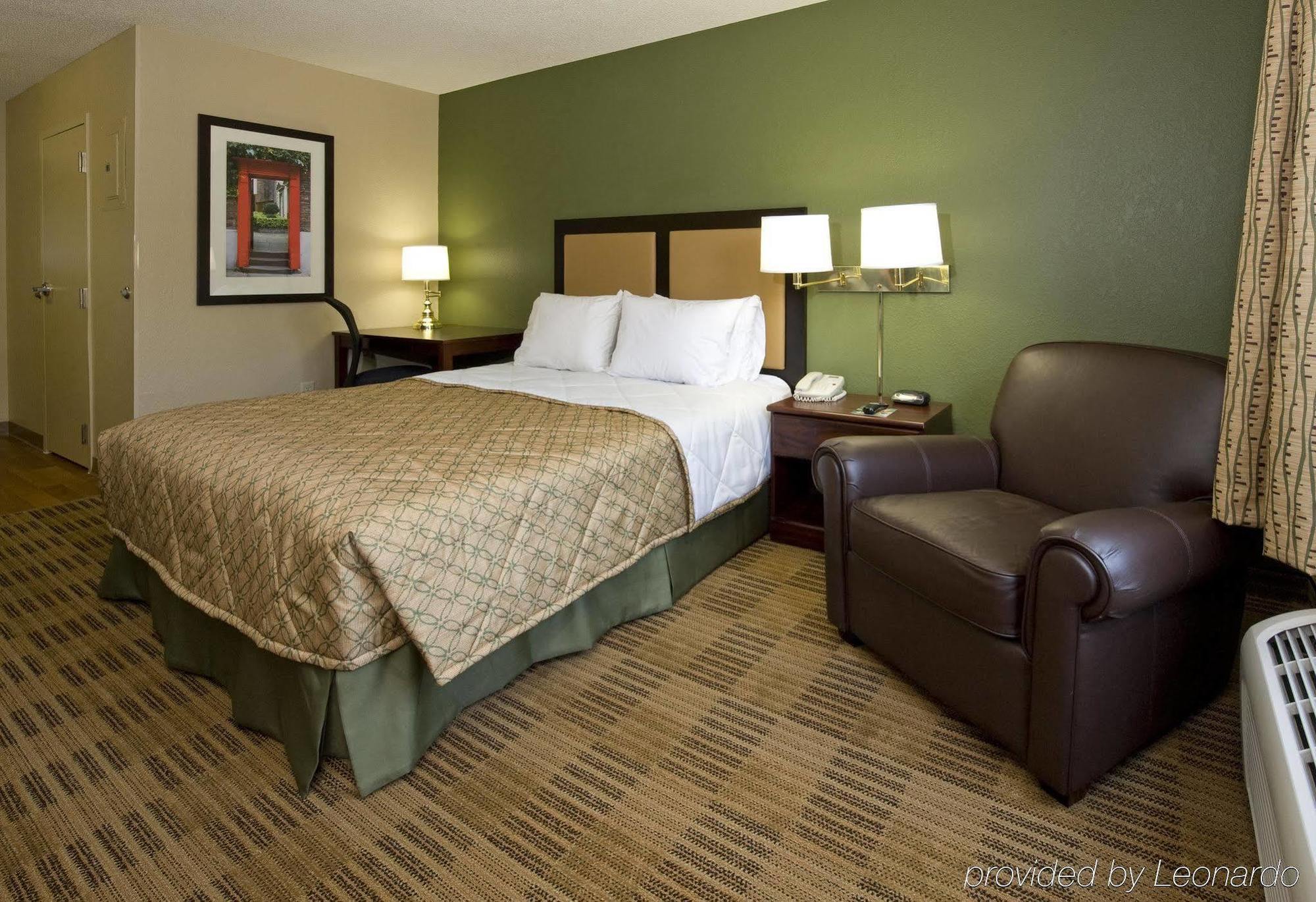 Extended Stay America Suites - Santa Barbara - Calle Real Goleta Exterior photo